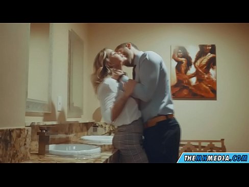 ❤️ როცა მკერდი ქერა აცდუნებს საჯარო საპირფარეშოში ანალური პორნო ჩვენთან ﹏